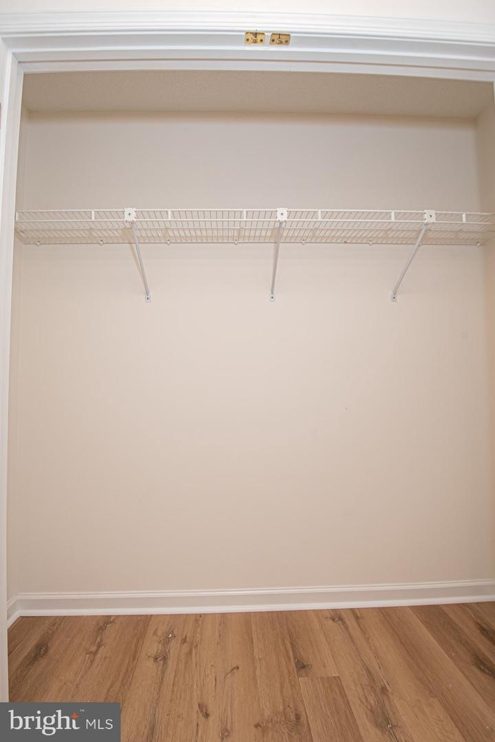 1001 N Timber Ridge Rd Property Photo 39