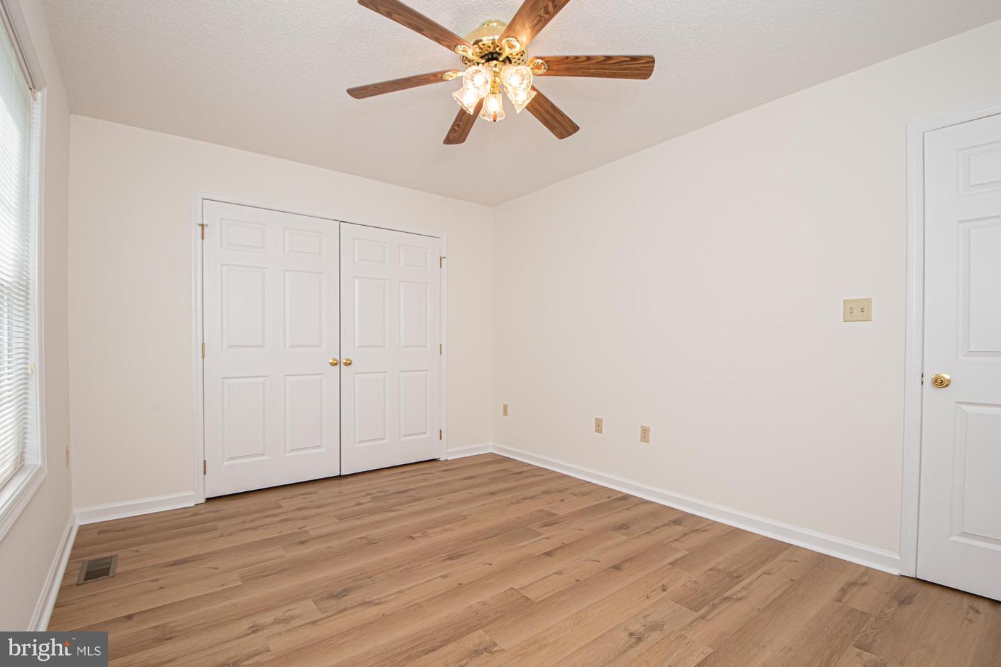 1001 N Timber Ridge Rd Property Photo 54