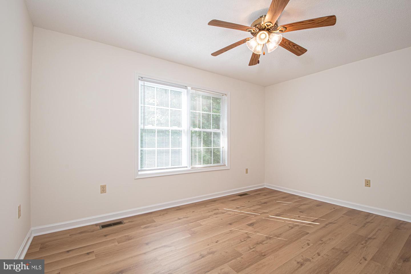 1001 N Timber Ridge Rd Property Photo 59
