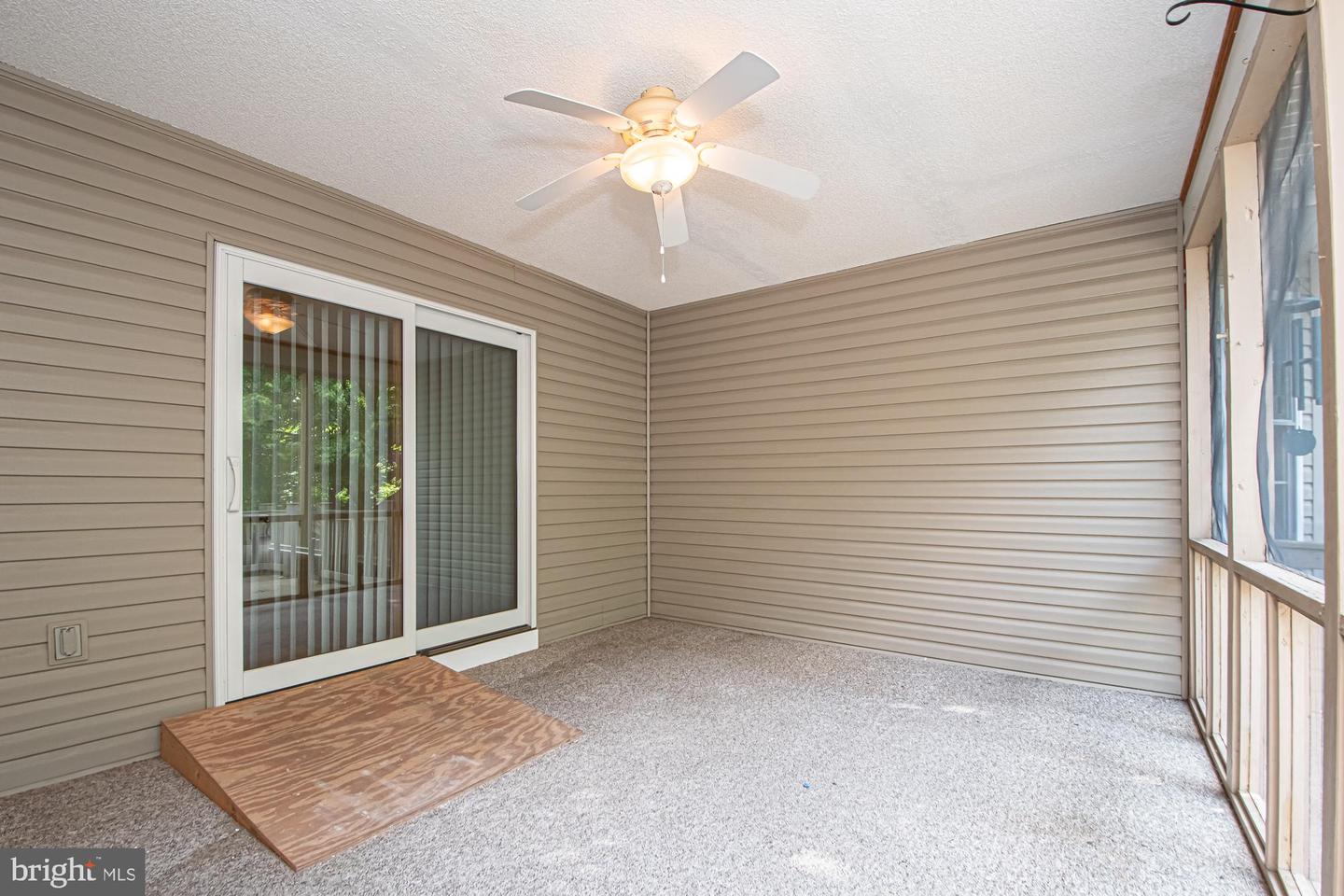 1001 N Timber Ridge Rd Property Photo 64