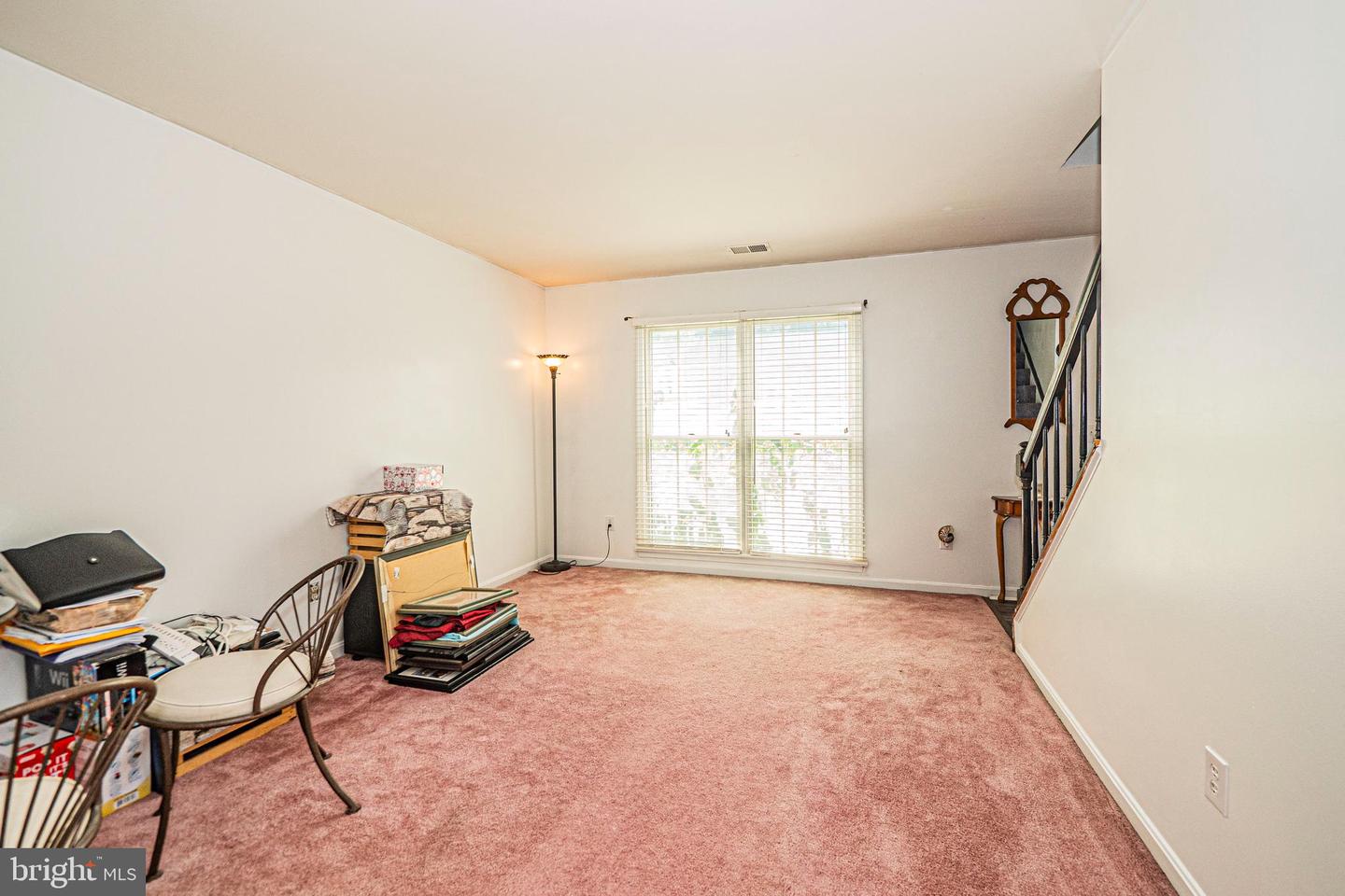 123 Etnam St Property Photo 16