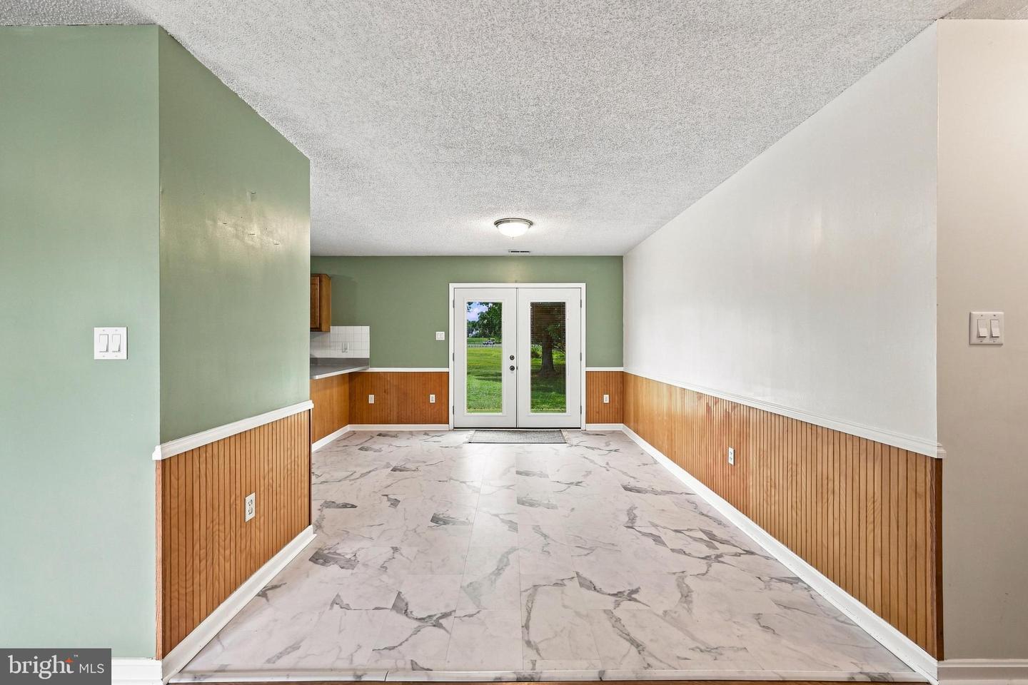 103 Elaine Drive Property Photo 14