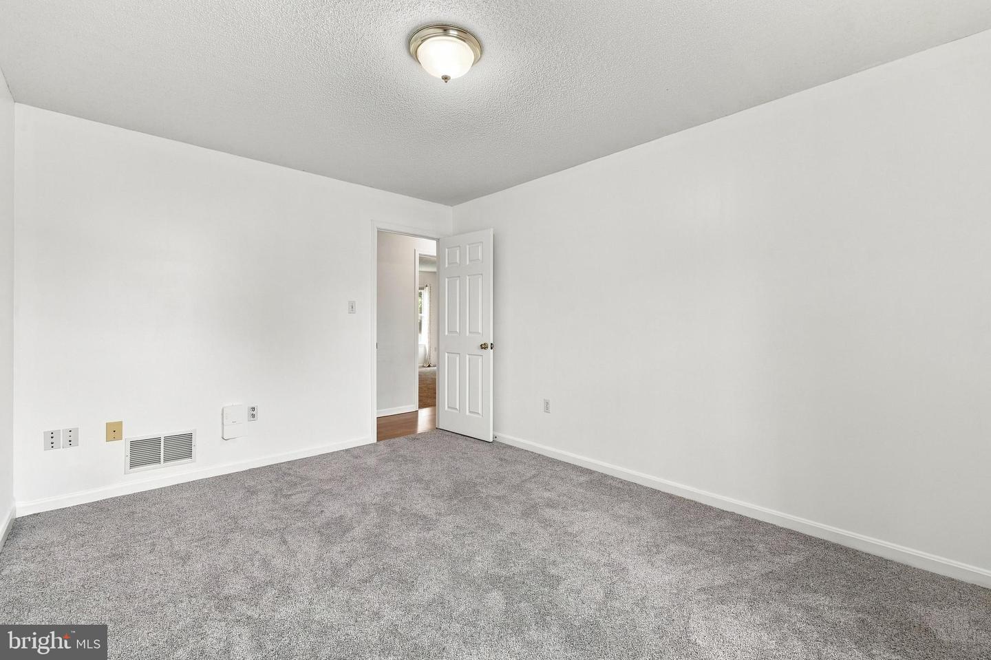 103 Elaine Drive Property Photo 18