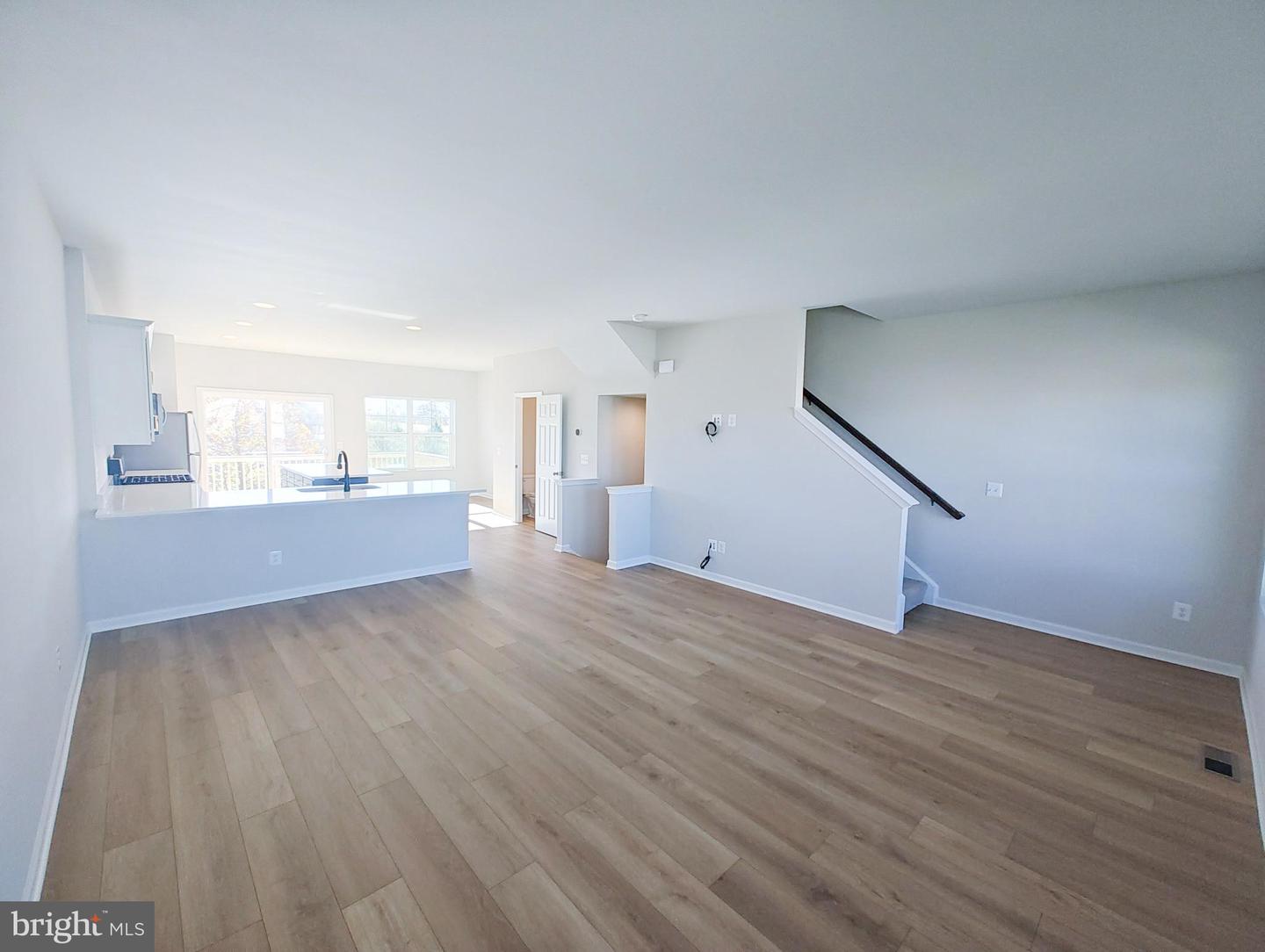 136 Swansong Pl Property Photo 13