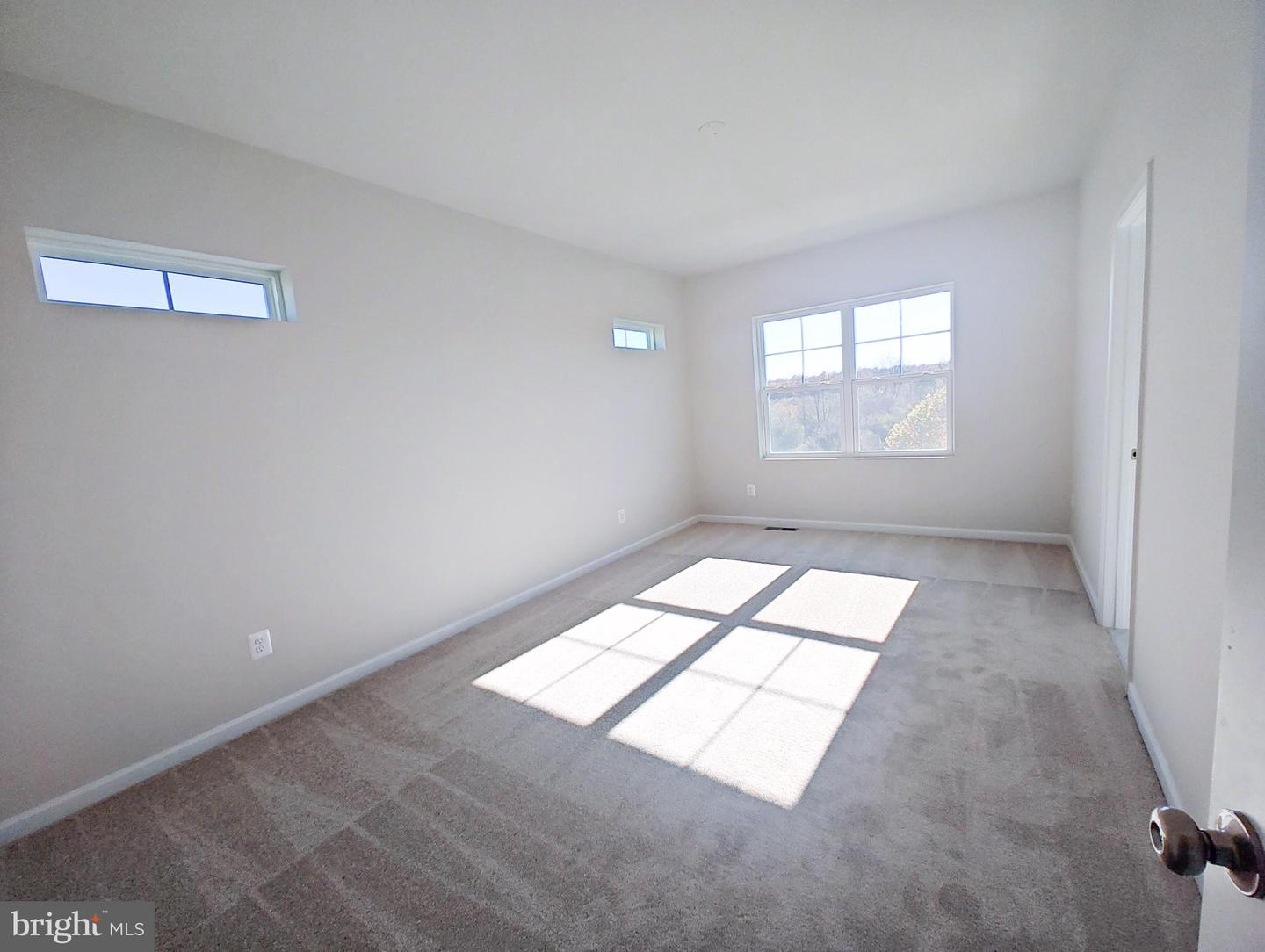 136 Swansong Pl Property Photo 17