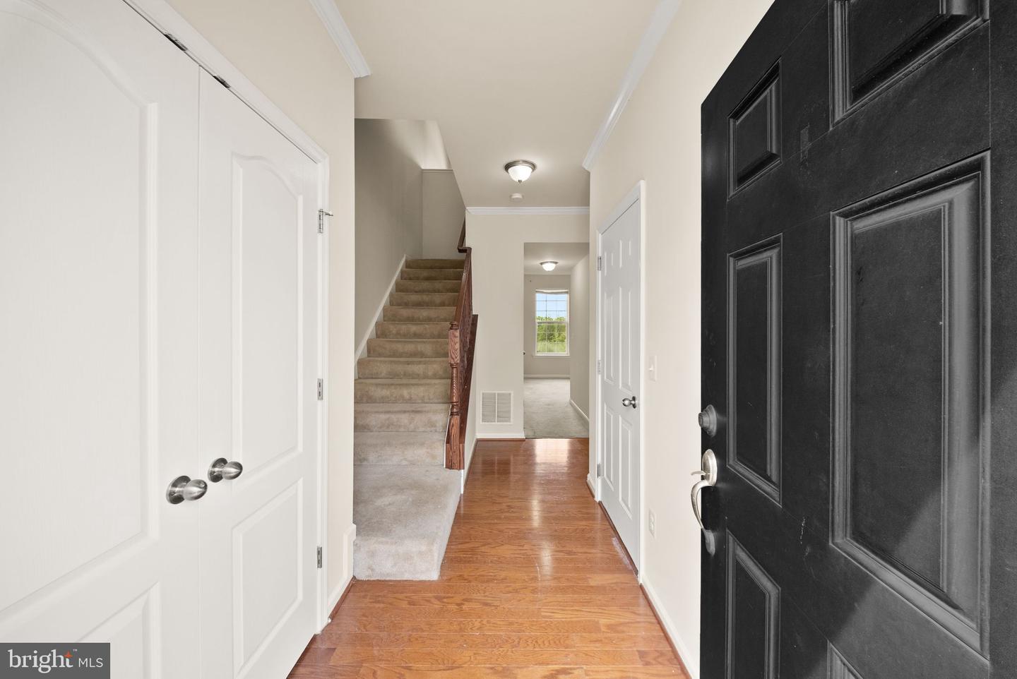 241 Schramm Loop Property Photo 6