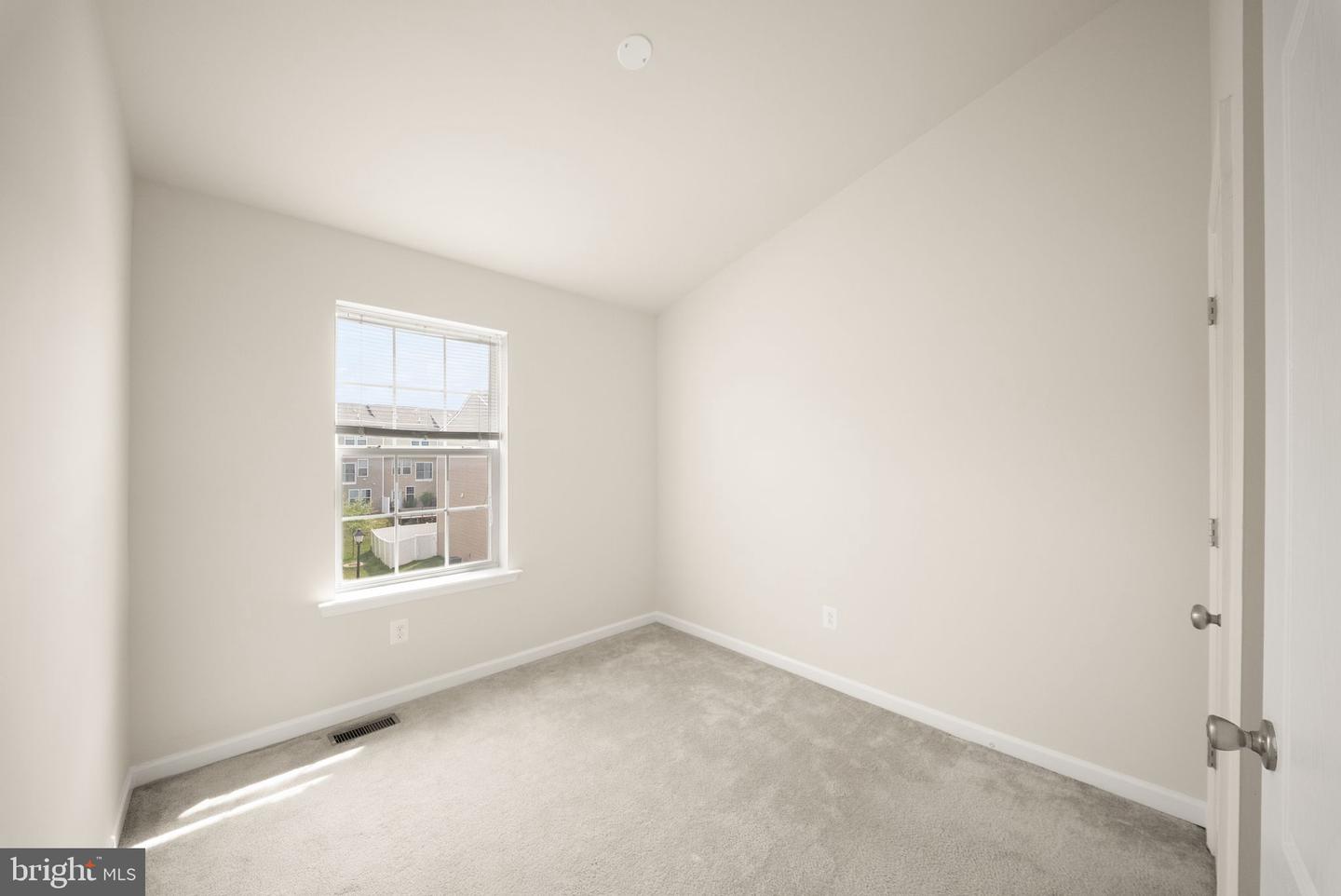 241 Schramm Loop Property Photo 29