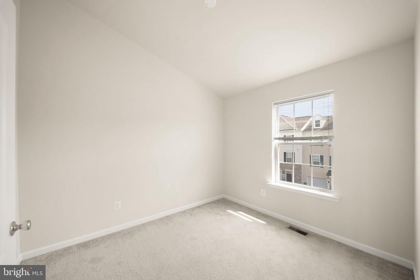 241 Schramm Loop Property Photo 31