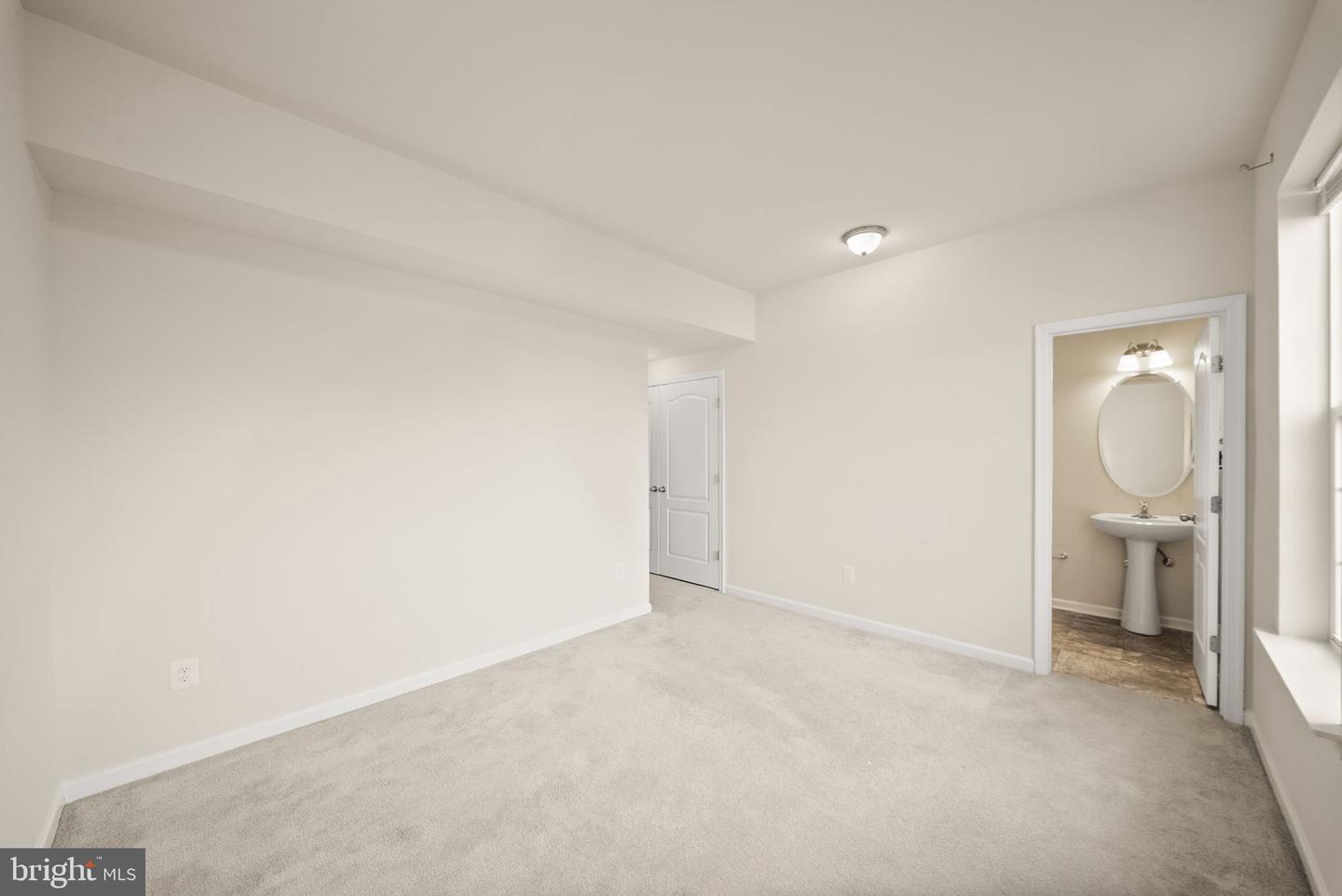 241 Schramm Loop Property Photo 36