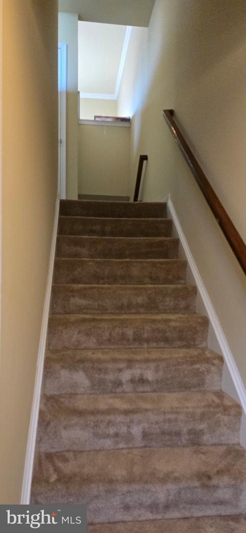103 Argyle Ct Property Photo 3