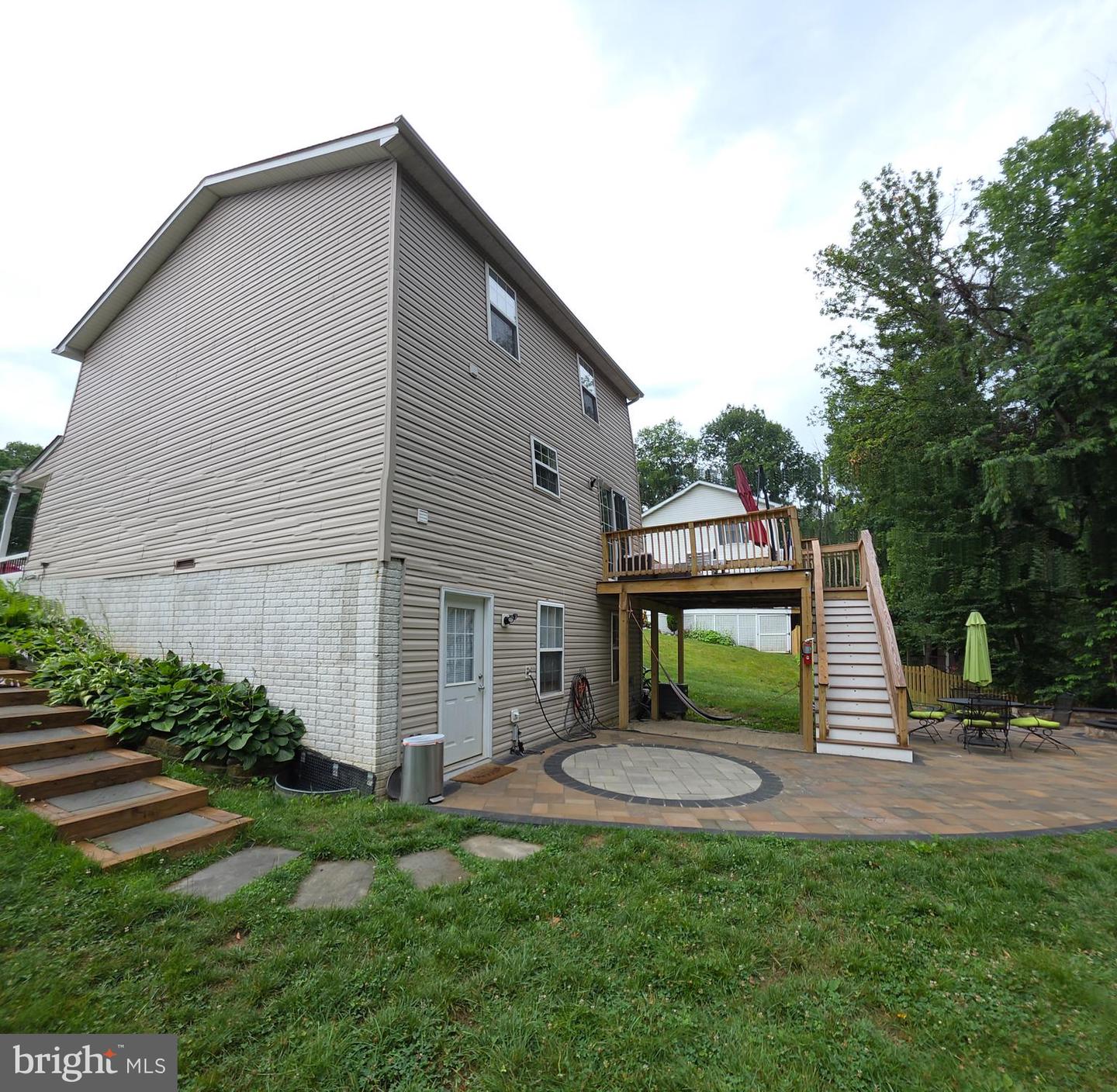 112 Ashley Dr Property Photo 13