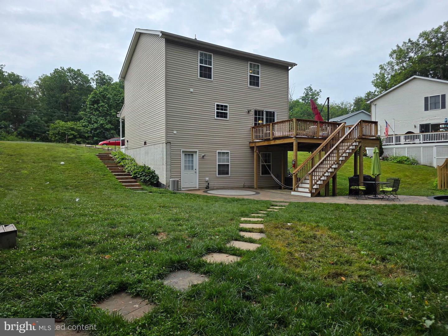 112 Ashley Dr Property Photo 15