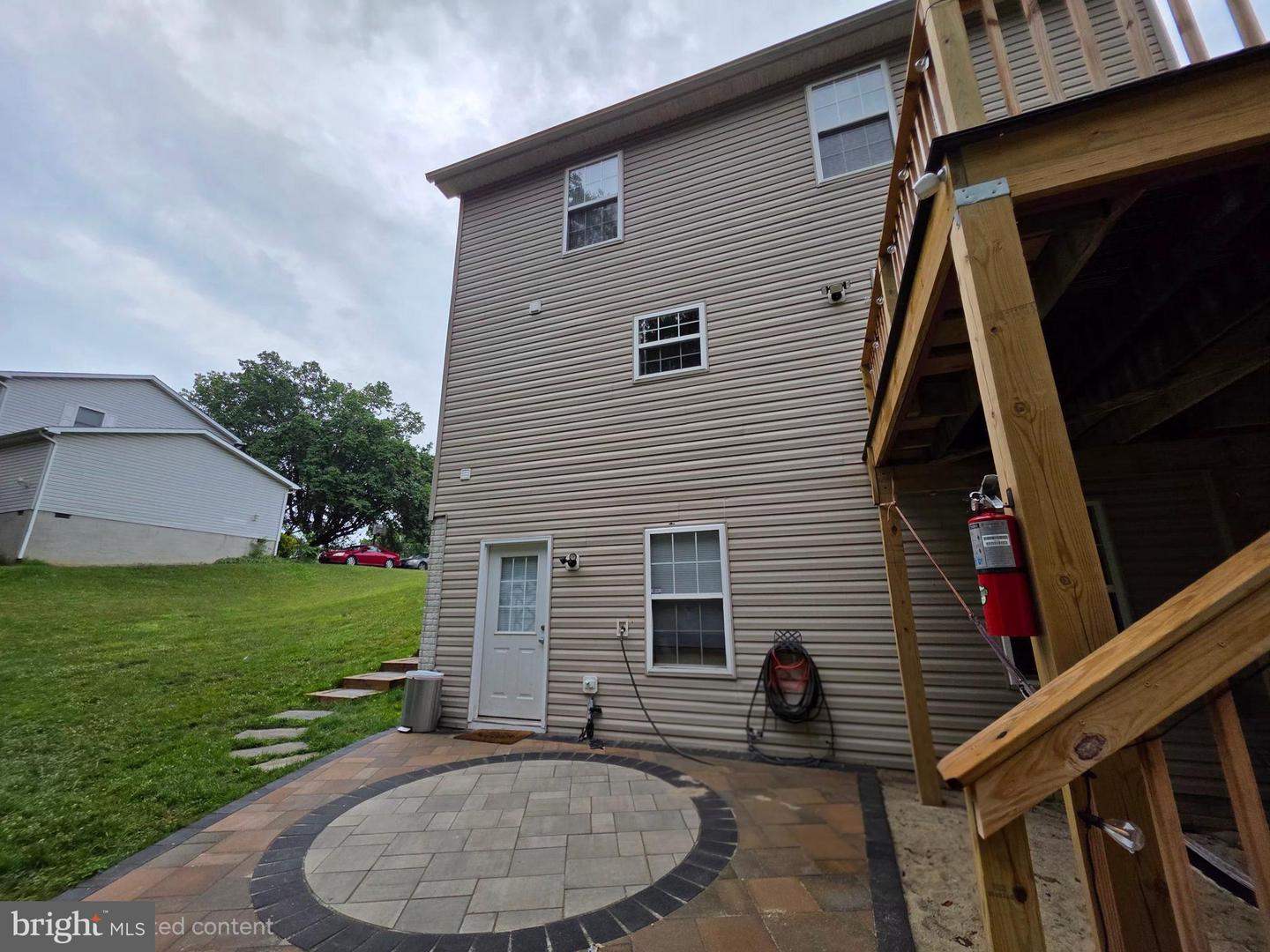 112 Ashley Dr Property Photo 17
