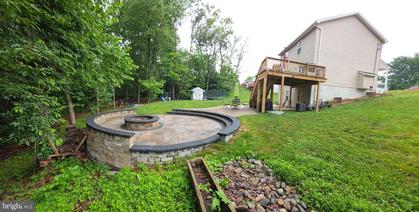 112 Ashley Dr Property Photo 36
