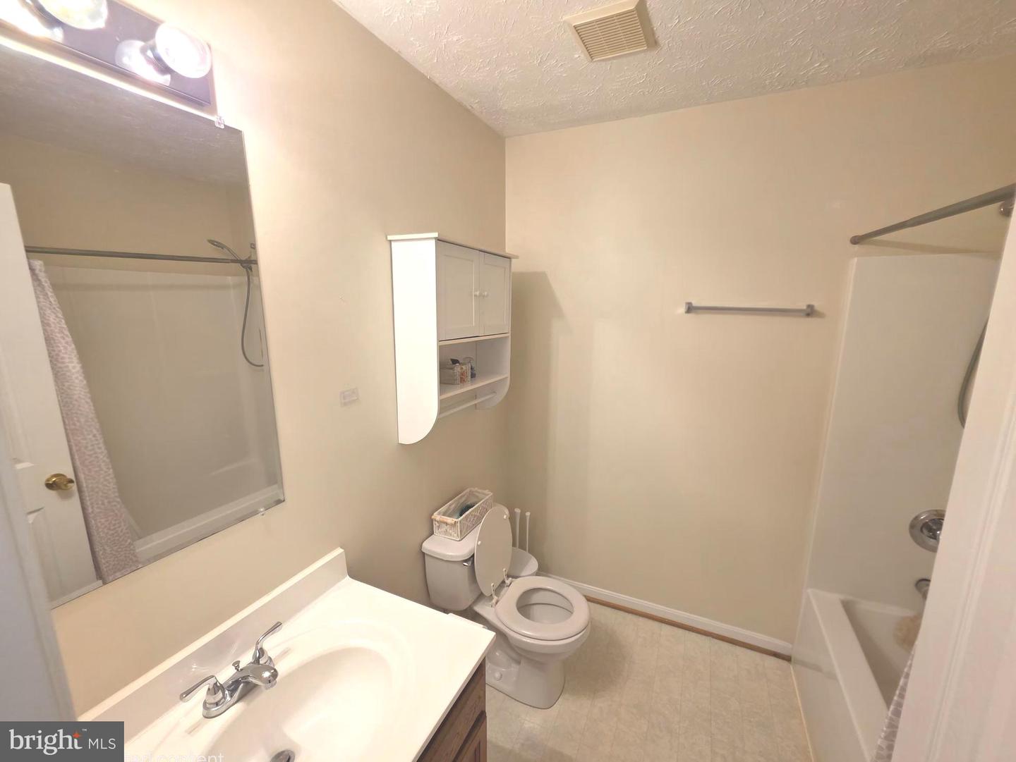 112 Ashley Dr Property Photo 55