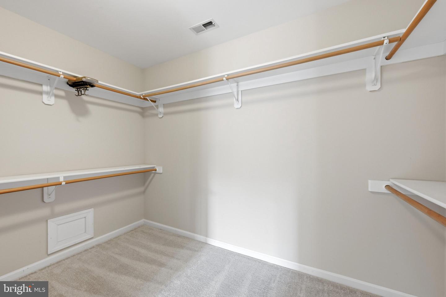 104 Bramble Ct Property Photo 28