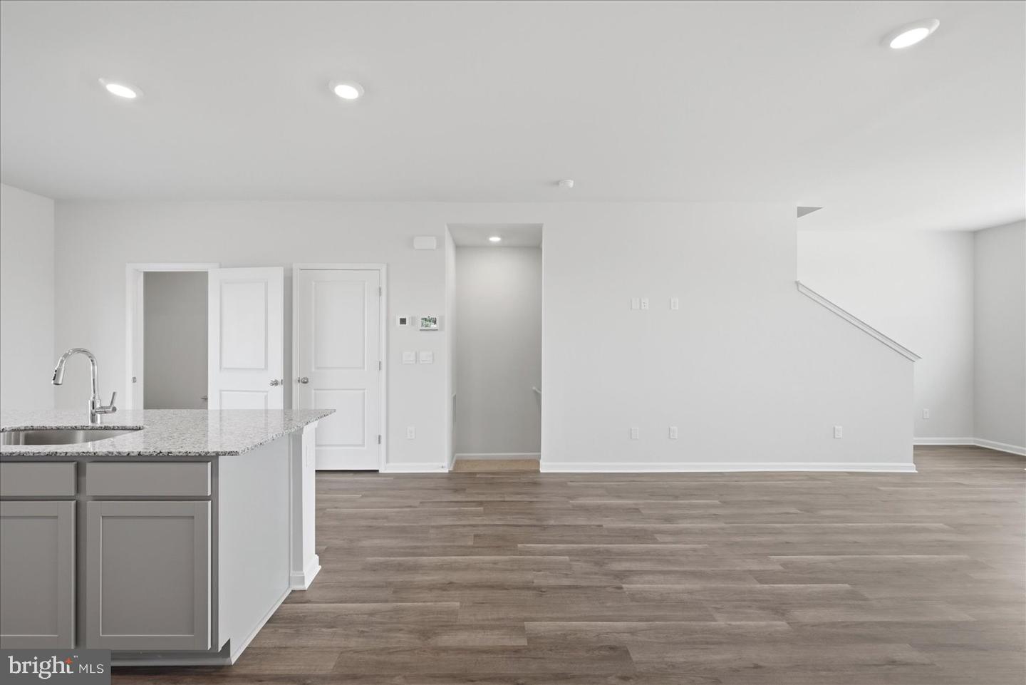 122 Bowers St Property Photo 13