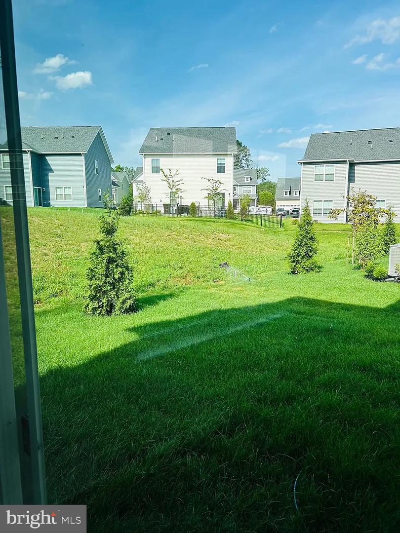 128 Wappinger Ter Property Photo 11