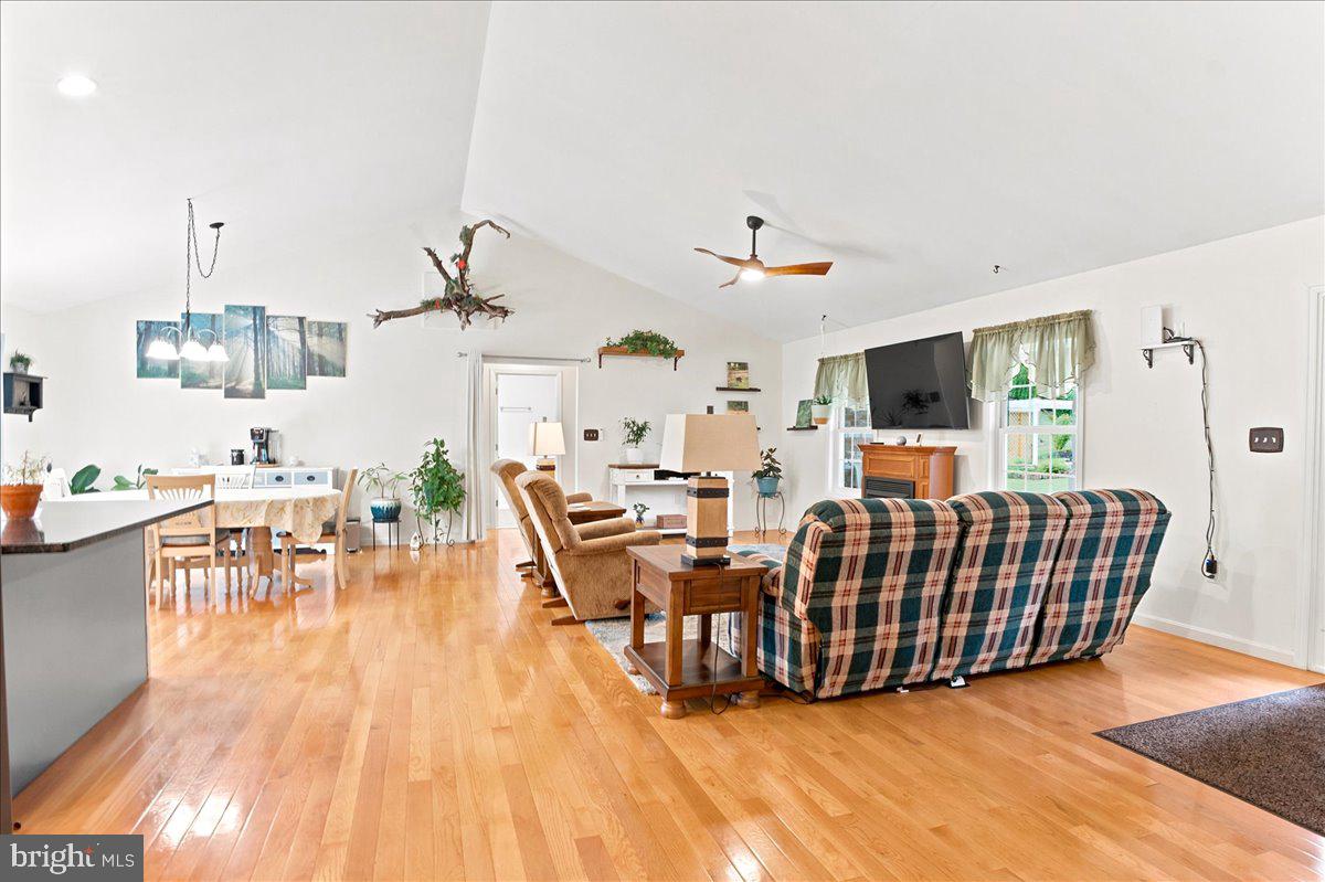1309 Redland Rd Property Photo 14