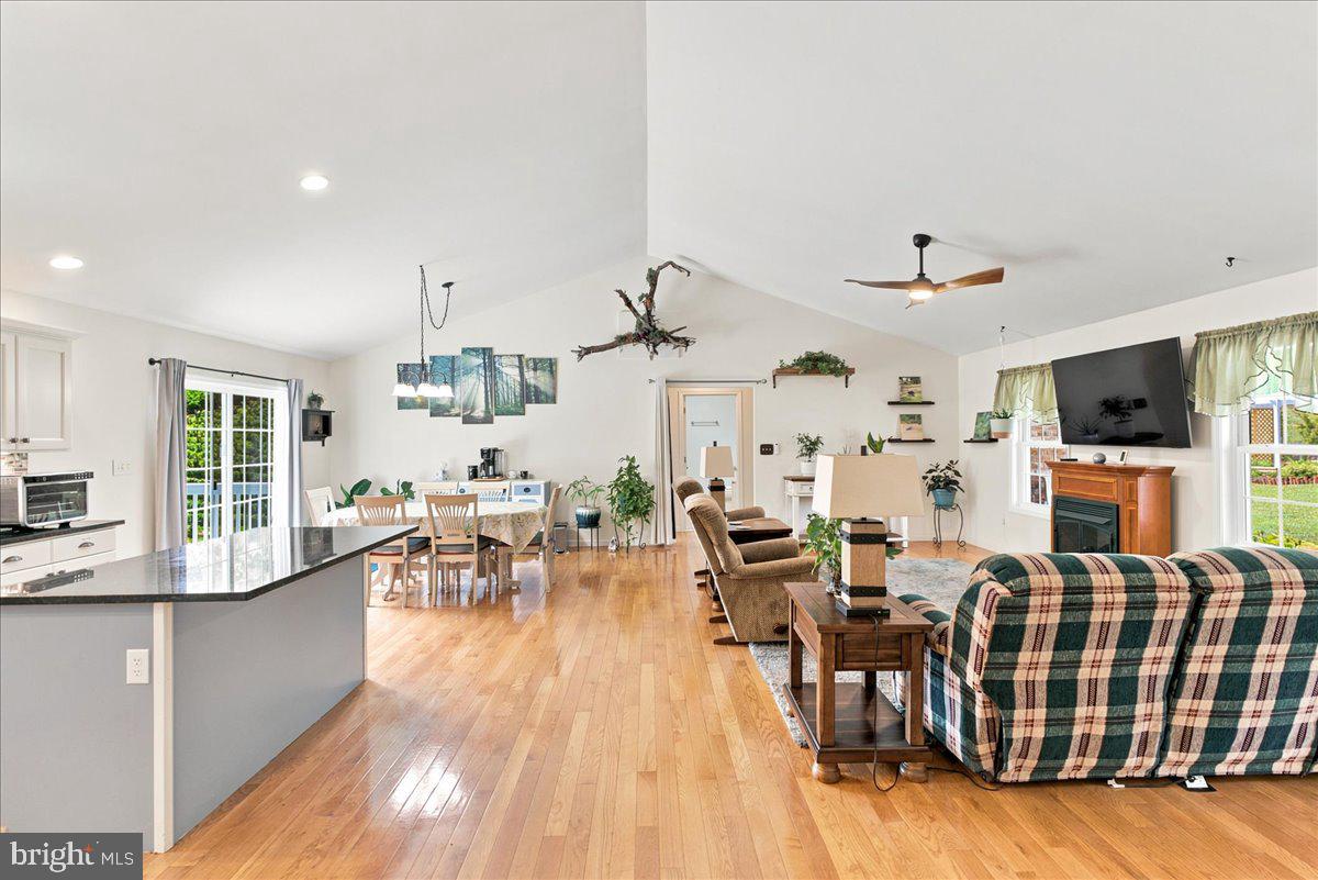 1309 Redland Rd Property Photo 16