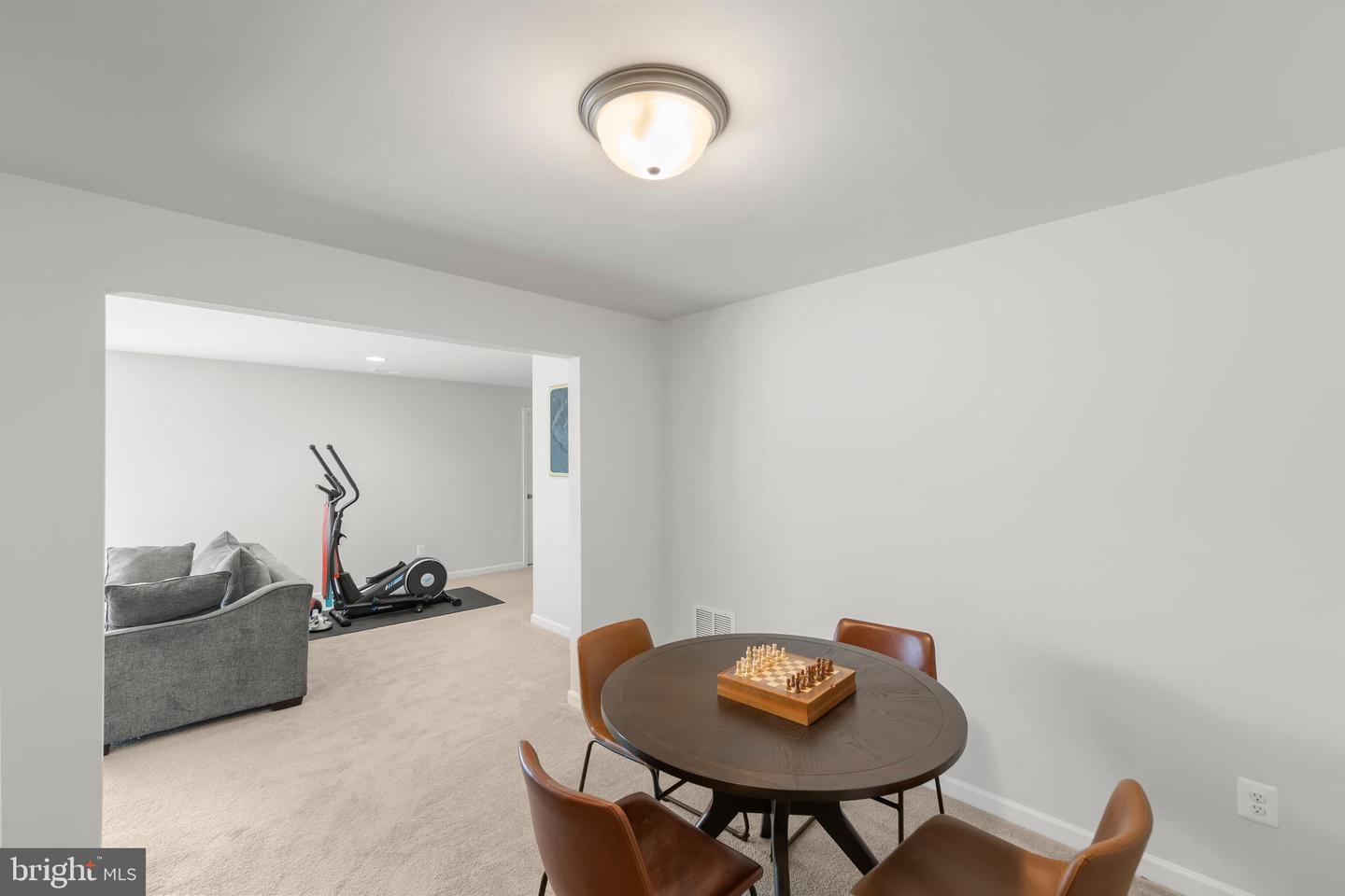 242 Barrister St Property Photo 40
