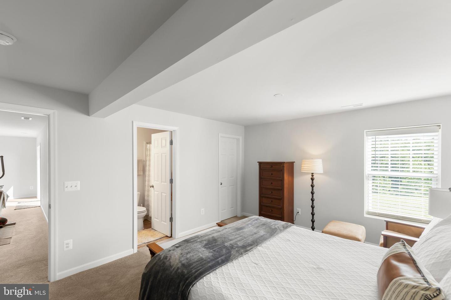 242 Barrister St Property Photo 45