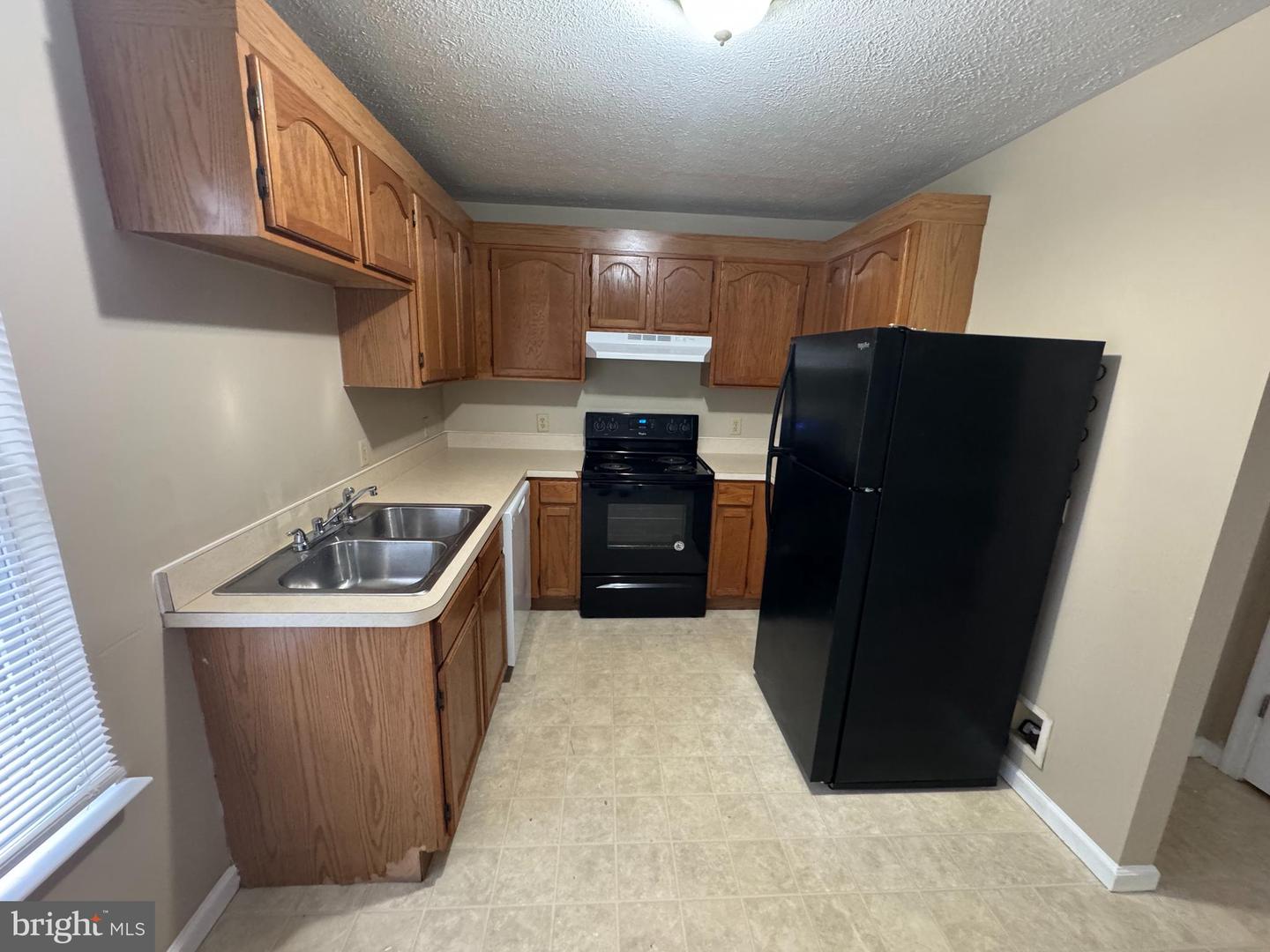 544 Allston Circle Property Photo 4