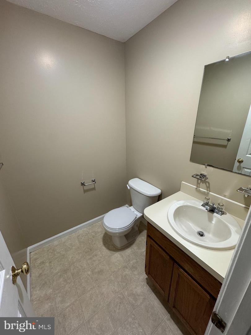 544 Allston Circle Property Photo 7