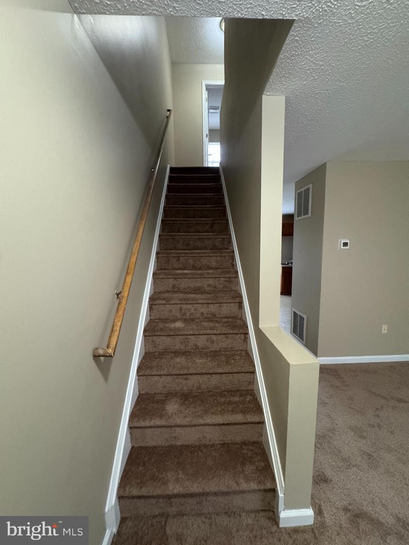 544 Allston Circle Property Photo 8