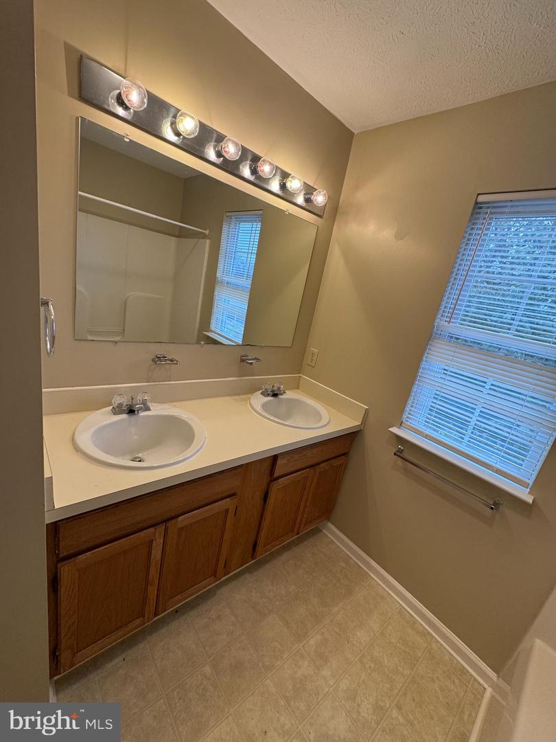 544 Allston Circle Property Photo 12
