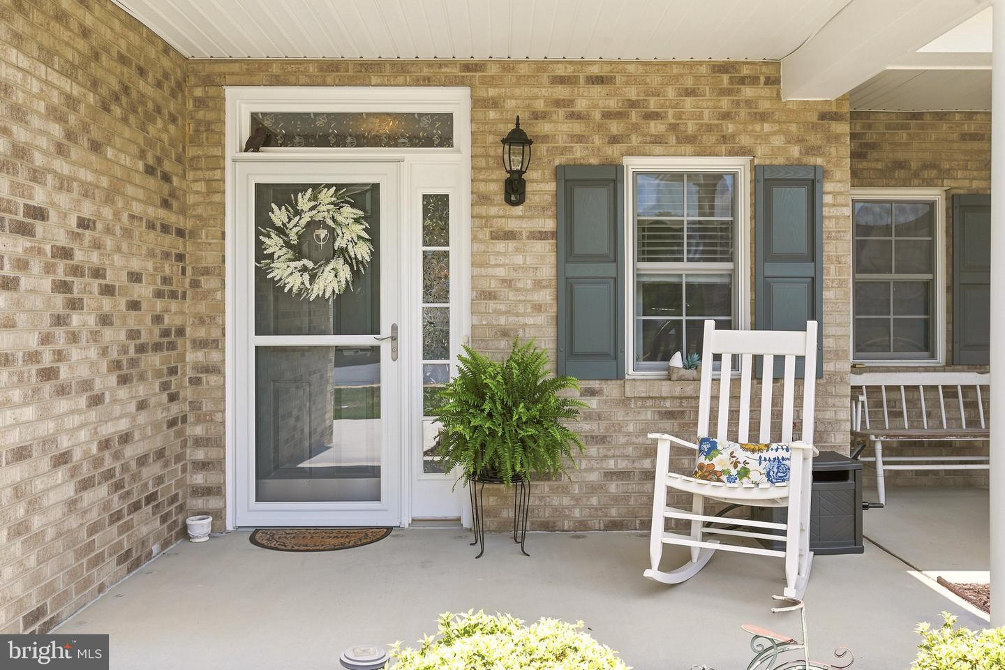 108 Bayberry Ct Property Photo 6
