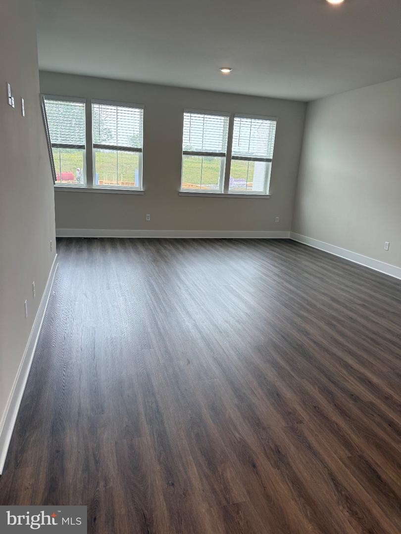 178 Sioux Loop Property Photo 13