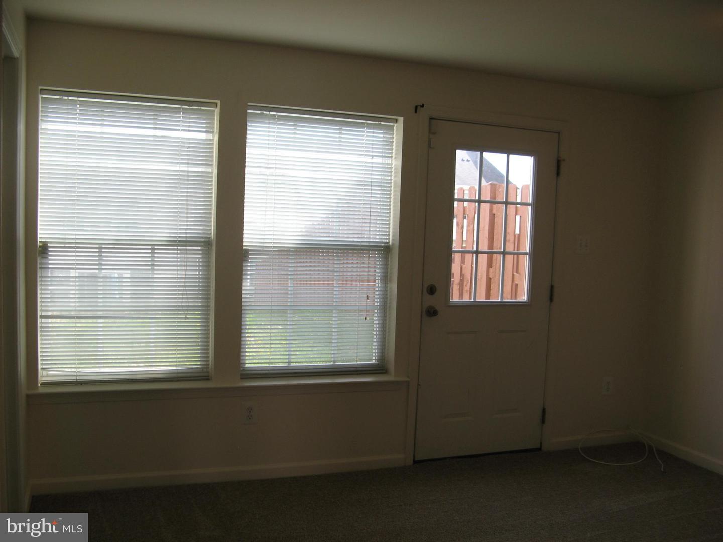 108 Monticello Sq Property Photo 4