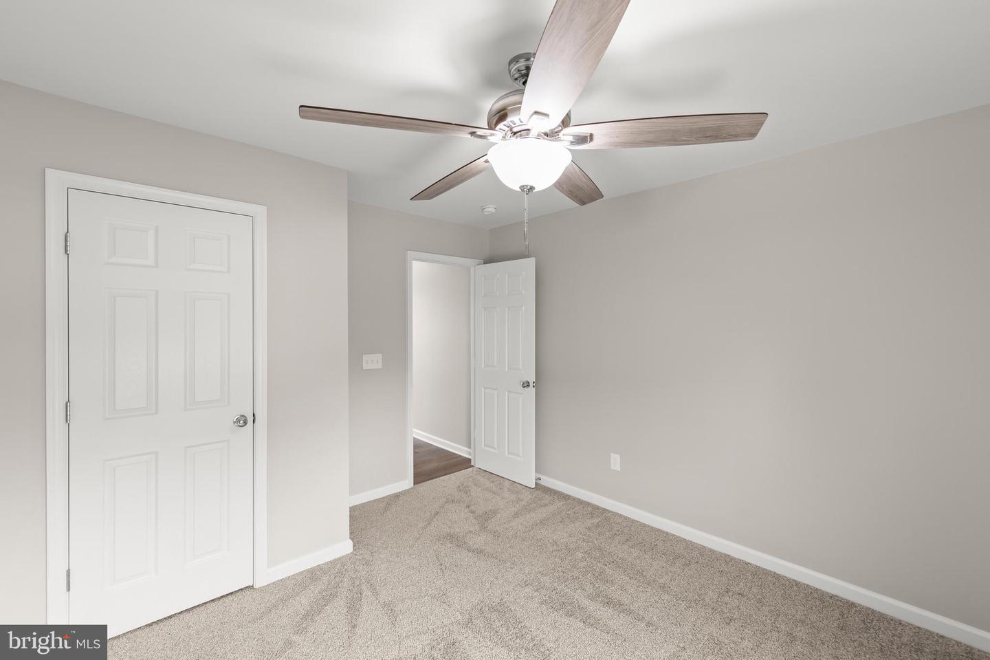 107 Norwich Ct Property Photo 22