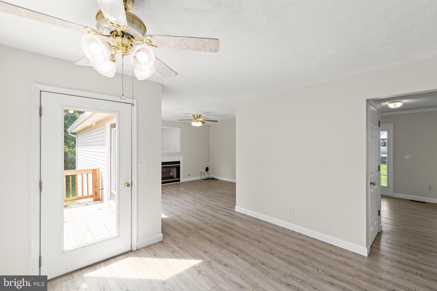105 Vale Ct Property Photo 18