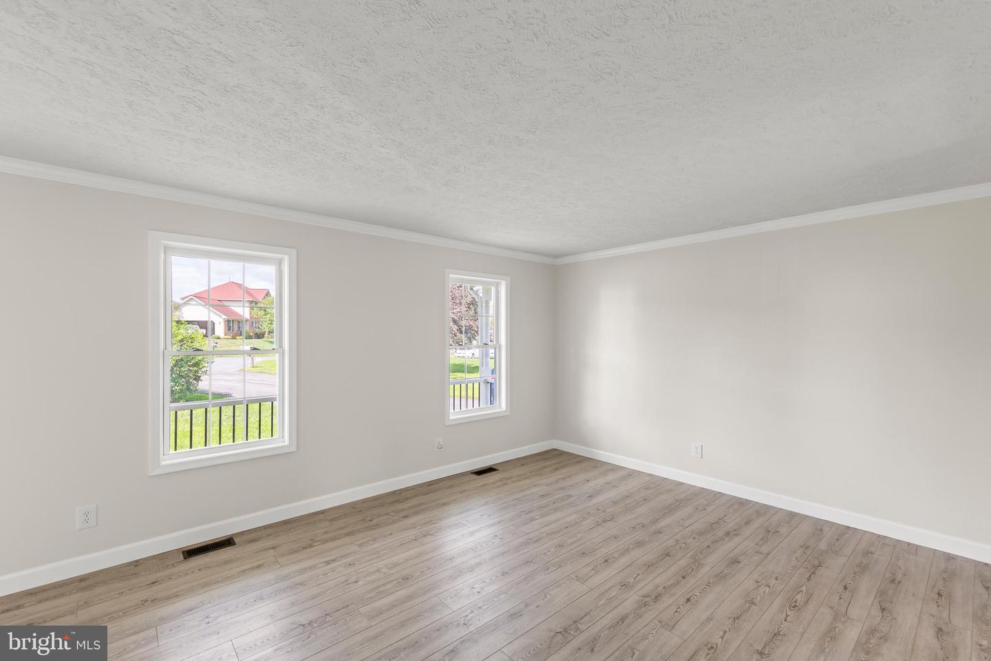 105 Vale Ct Property Photo 30