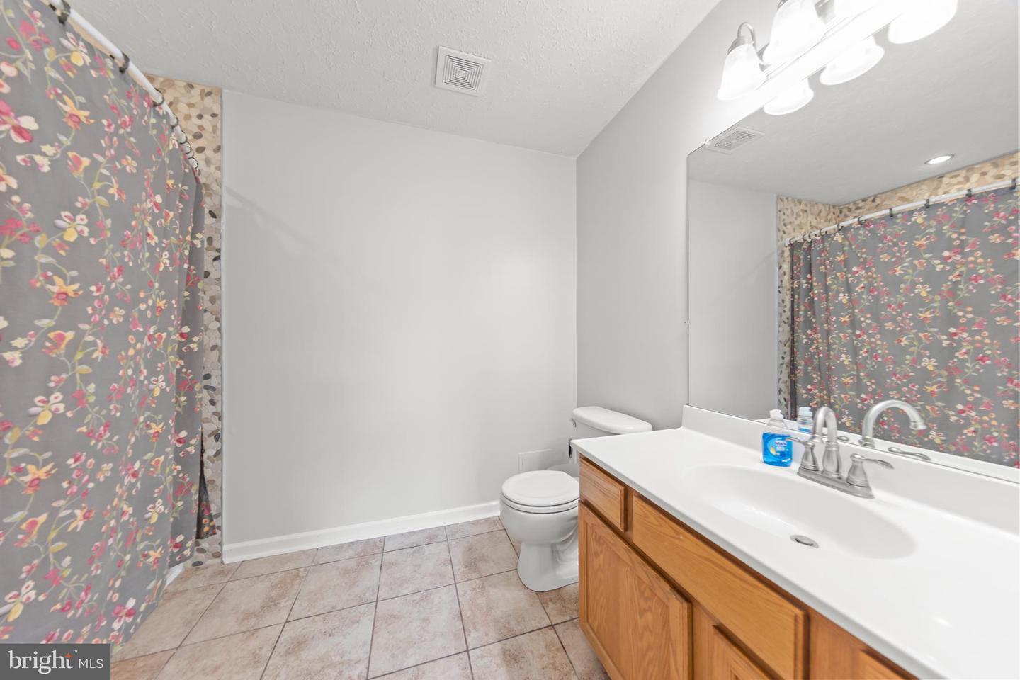 105 Vale Ct Property Photo 33