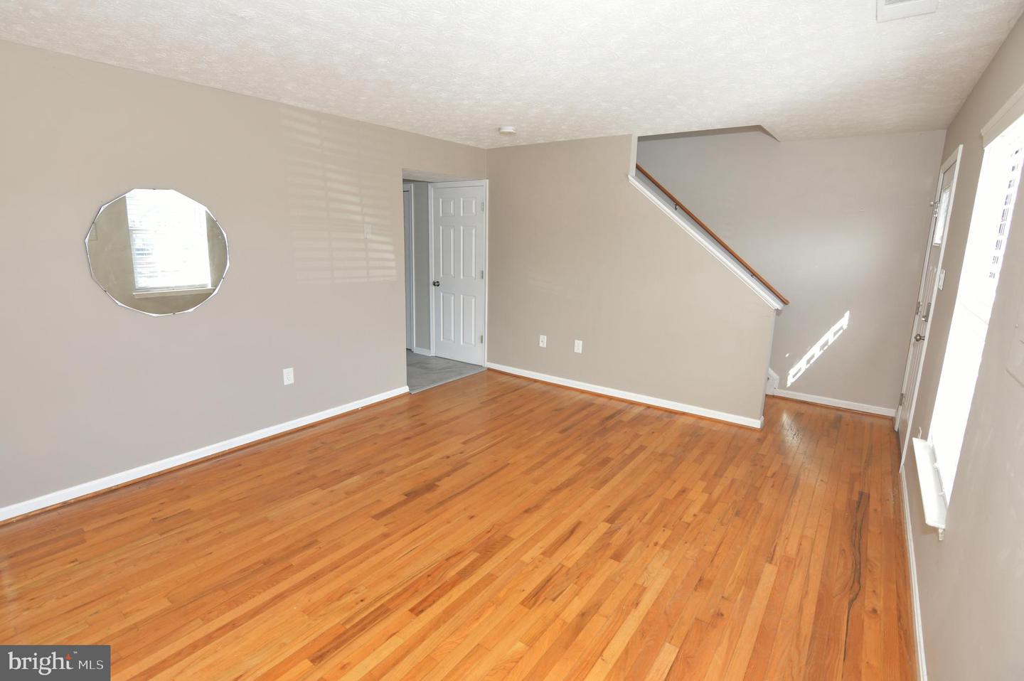 311 Willowbrook Ct Property Photo 20