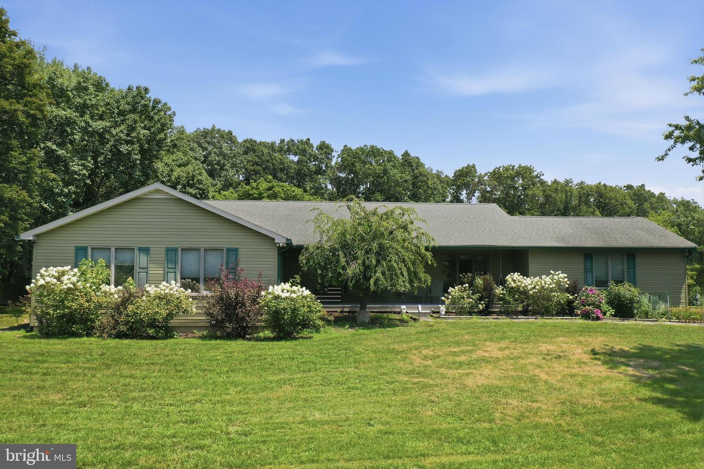 414 Devils Backbone Olook Property Photo 3