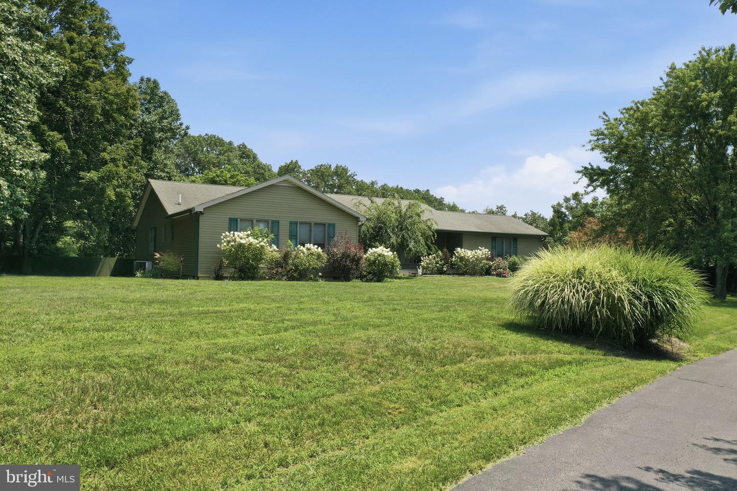 414 Devils Backbone Olook Property Photo 4