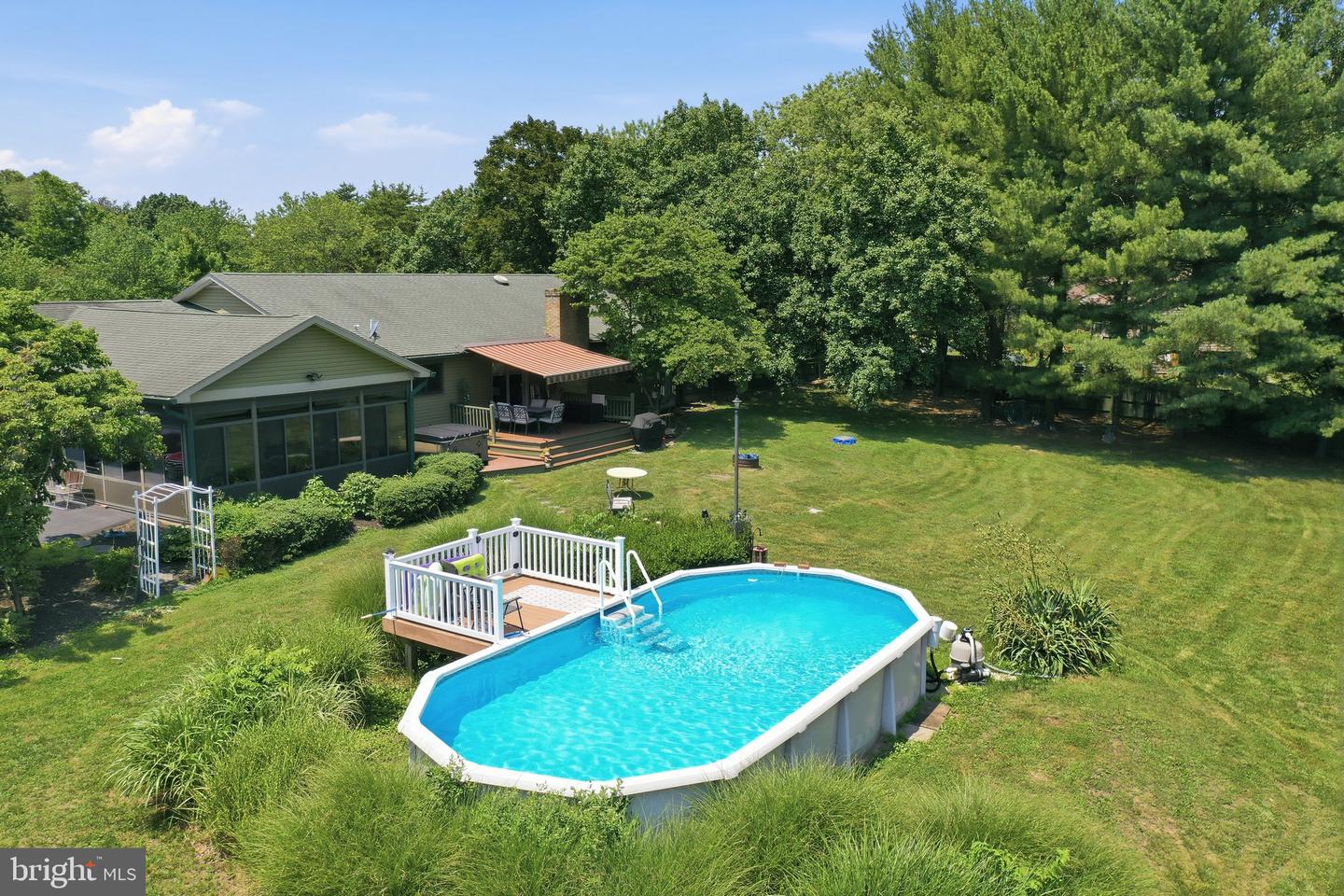 414 Devils Backbone Olook Property Photo 9