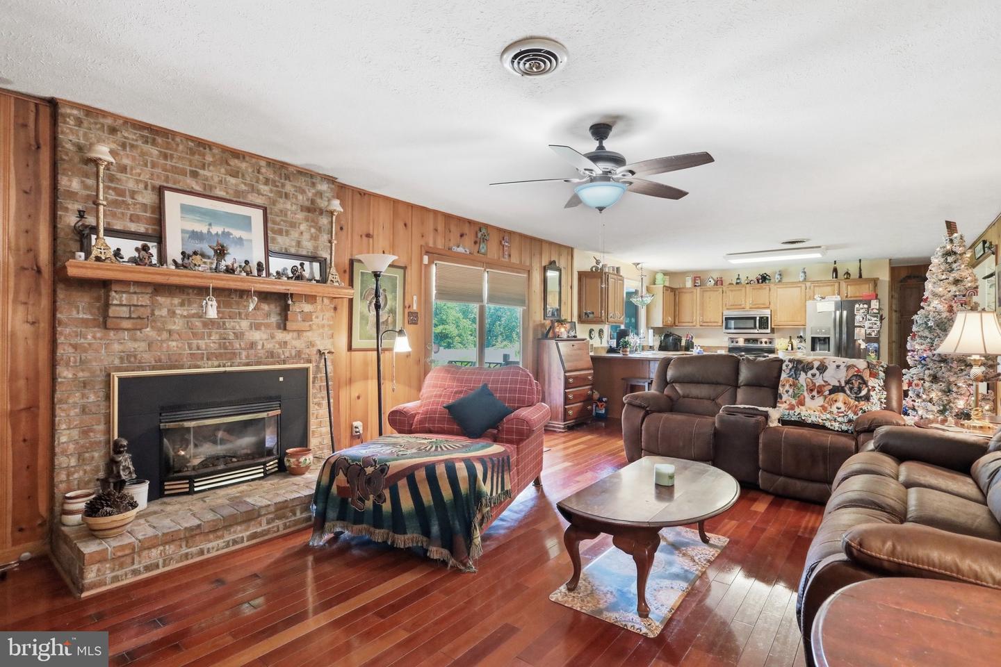 414 Devils Backbone Olook Property Photo 19