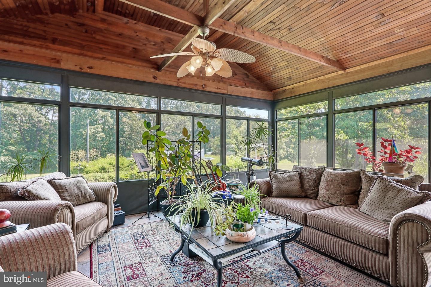 414 Devils Backbone Olook Property Photo 34