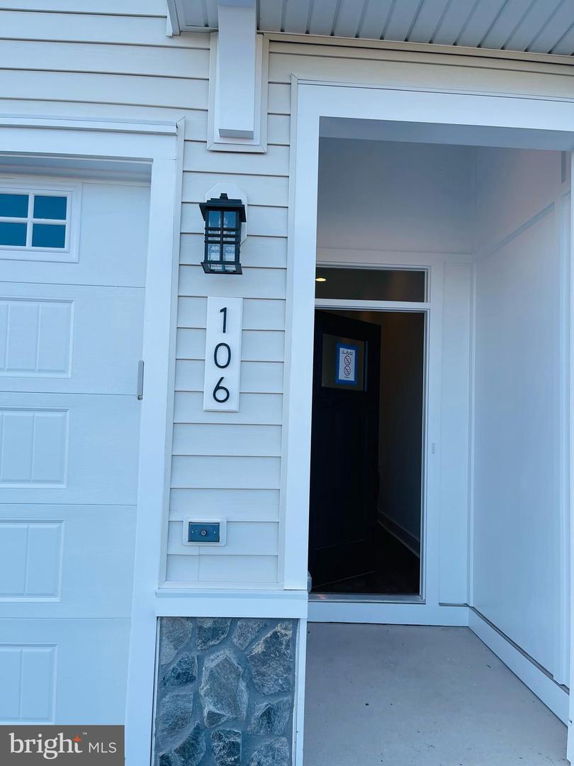 106 Choke Cherry Ct Property Photo 3