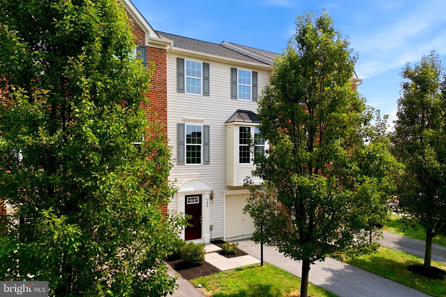 102 Argyle Ct Property Photo 1