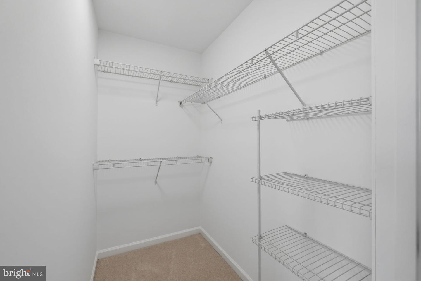 102 Argyle Ct Property Photo 30