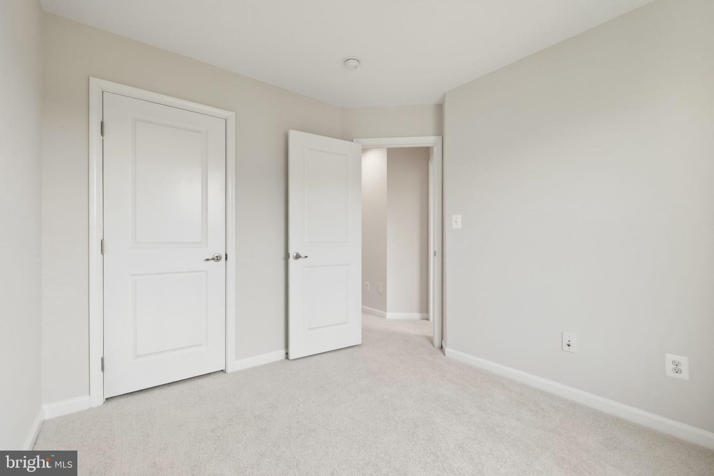 102 Argyle Ct Property Photo 37