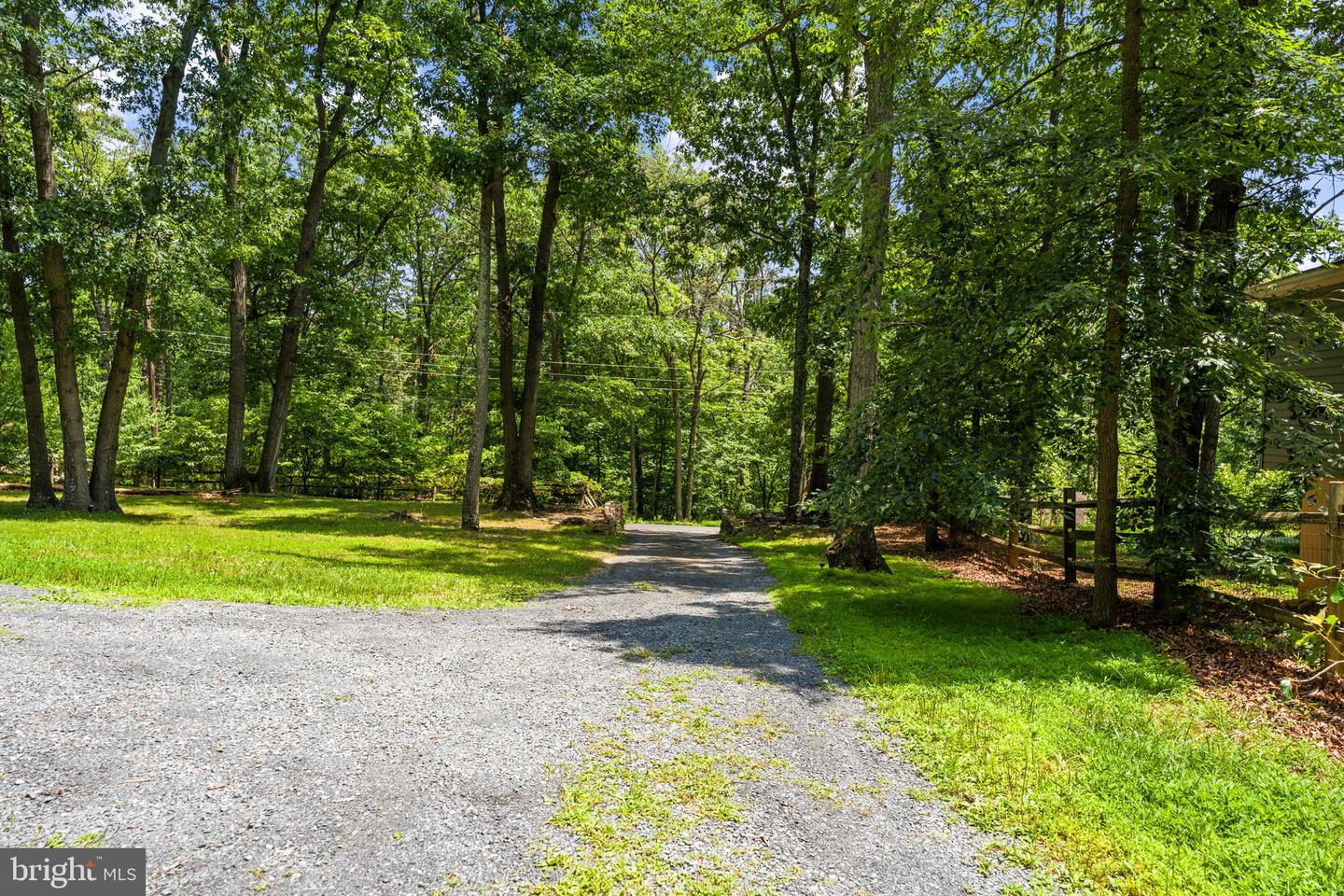 111 Geronimo Trl Property Photo 4