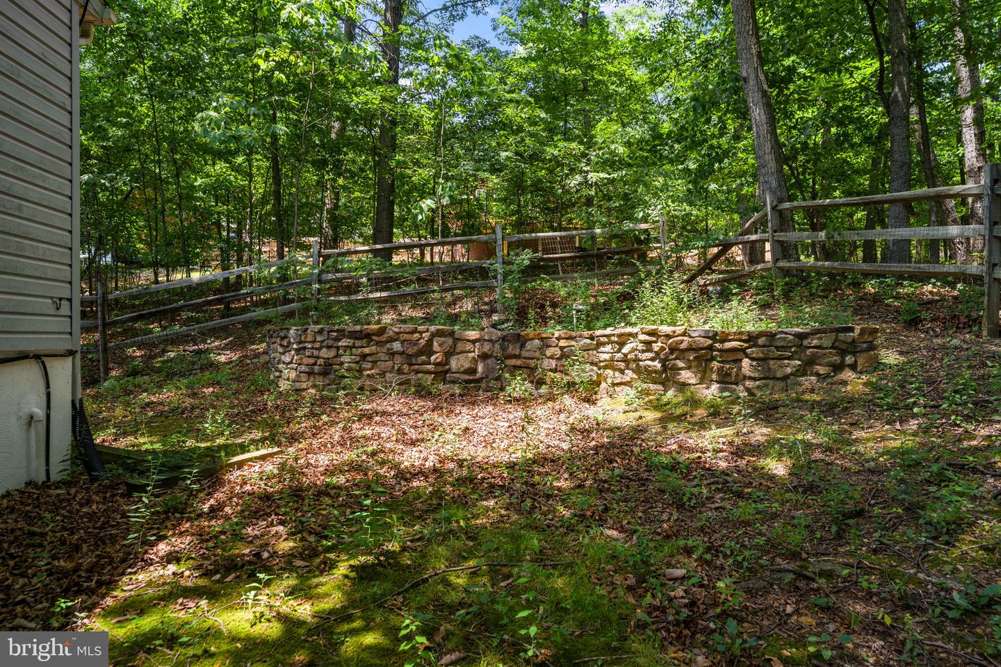 111 Geronimo Trl Property Photo 36