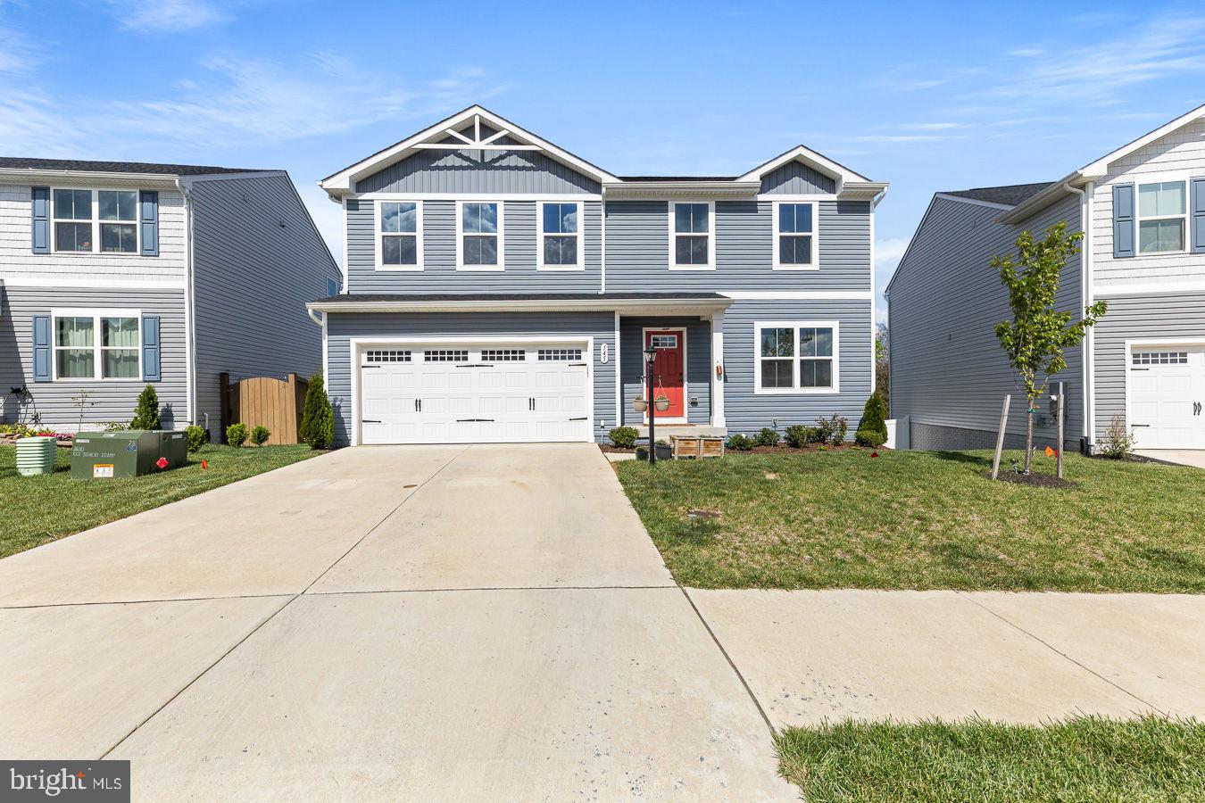 145 DURSLEY CIR Property Photo 1